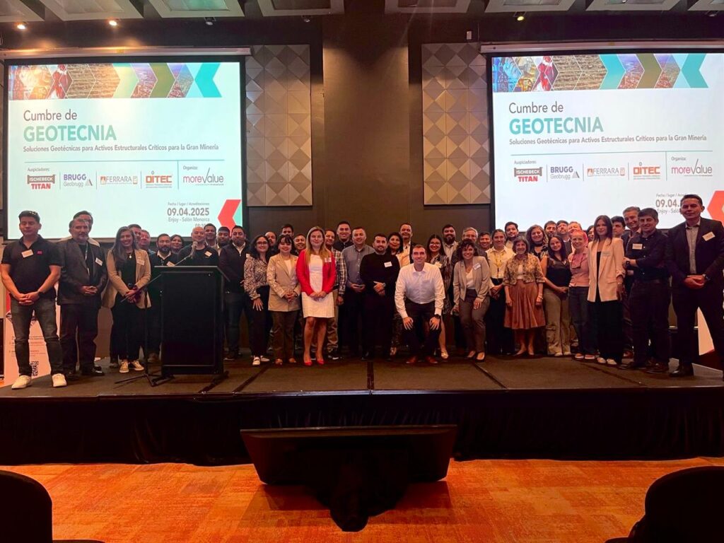 Antofagasta reúne a expertos y empresas en soluciones geotécnicas para la gran minería